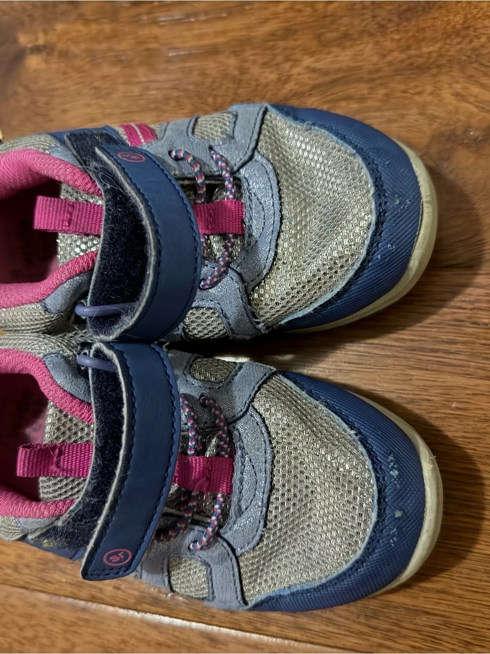 Stride Rite lightweight kids